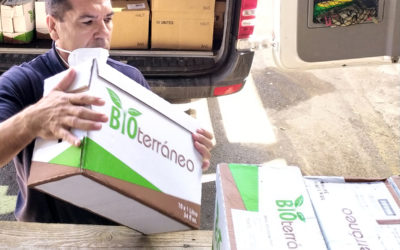 Donación de productos al Banco de Alimentos de Almería